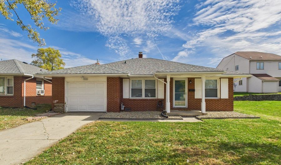 916 Alhambra Dr, Anderson, IN 46012 - 3 Beds, 1 Bath