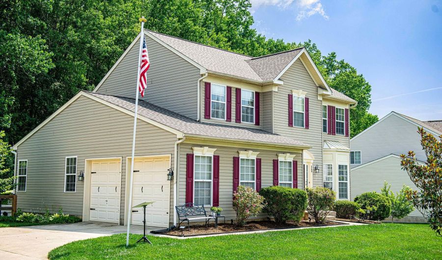 569 WINDSONG Dr, Aberdeen, MD 21001 - 4 Beds, 4 Bath