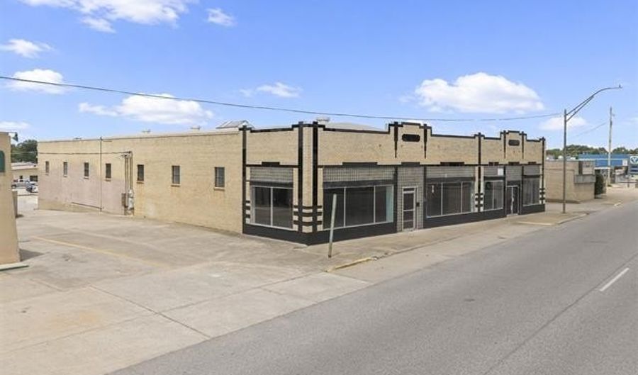 815 W Broadway St, Ardmore, OK 73401 - 0 Beds, 0 Bath