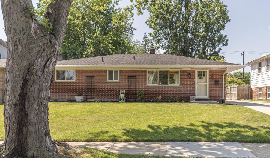 2041 Norfolk Ave, Ann Arbor, MI 48103 - 4 Beds, 2 Bath