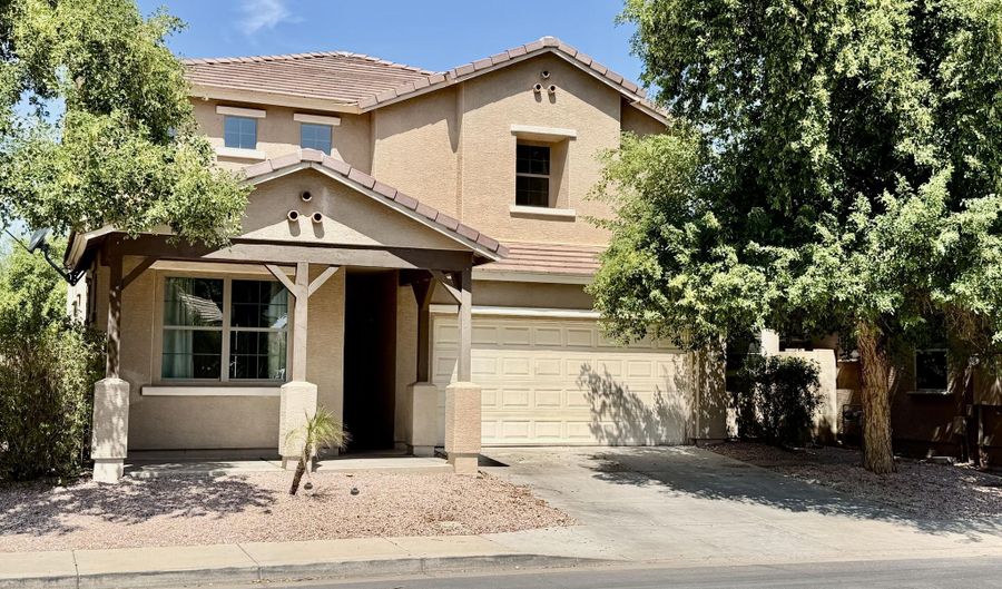 3340 S SUNLAND Dr, Chandler, AZ 85248 - 3 Beds, 3 Bath