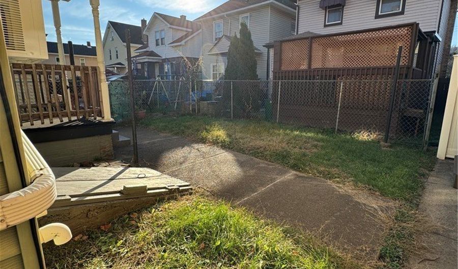 1647 Church St, Ambridge, PA 15003 - 2 Beds, 0 Bath