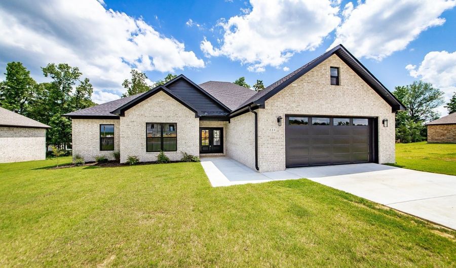224 Michelle Dr, Beebe, AR 72012 - 4 Beds, 2 Bath