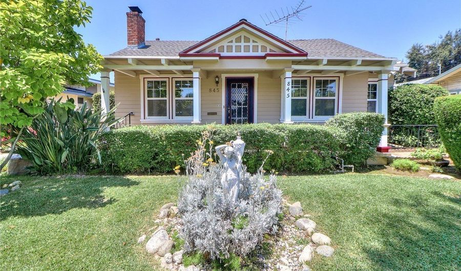 845 N Curtis Ave, Alhambra, CA 91801 - 2 Beds, 2 Bath