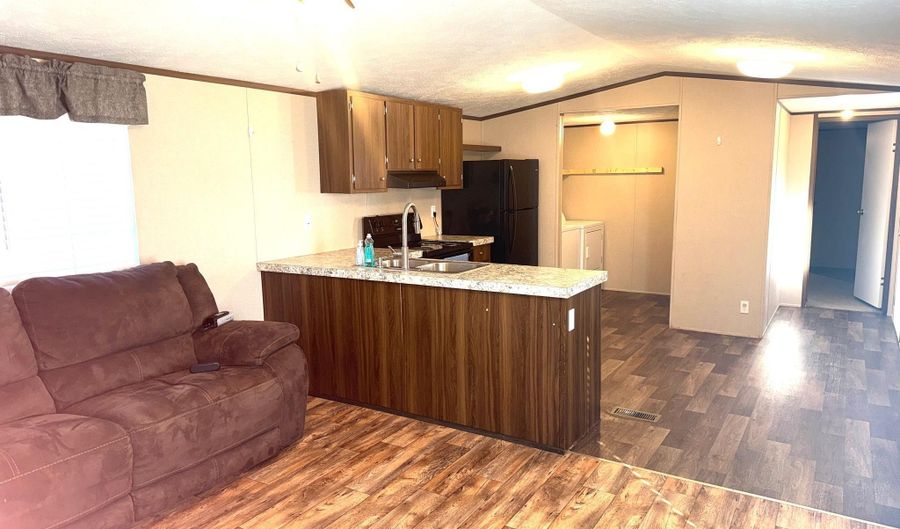 36497 OLD STAGE Rd, Delmar, DE 19940 - 3 Beds, 2 Bath