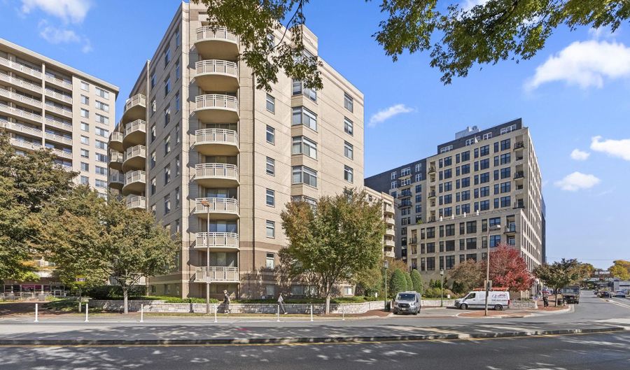 7111 WOODMONT Ave 108, Bethesda, MD 20815 - 1 Beds, 1 Bath