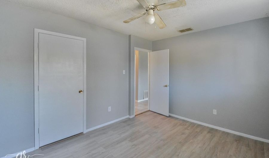 1601 Palm St, Abilene, TX 79602 - 4 Beds, 2 Bath