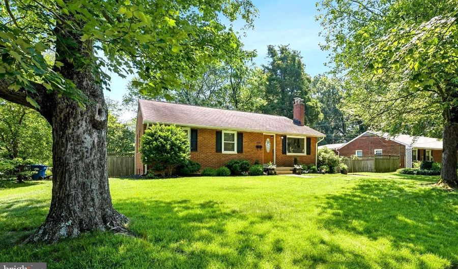 4107 CONRAD Rd, Alexandria, VA 22312 - 4 Beds, 3 Bath