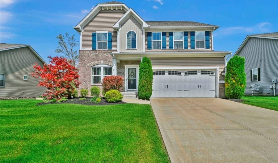 165 Lakeland Way, Aurora, OH 44202 - 3 Beds, 3 Bath