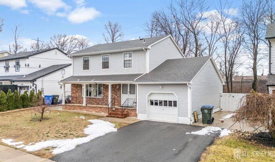 52 Westside Ave, Avenel, NJ 07001 - 3 Beds, 4 Bath