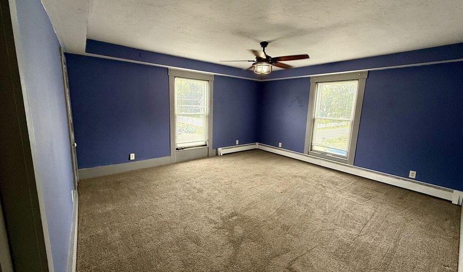 379 Main St, Barre, MA 01074 - 7 Beds, 2 Bath