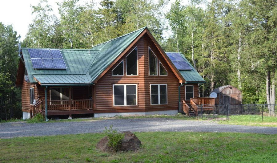 223 Silver Leaf Dr, Becket, MA 01223 - 3 Beds, 4 Bath