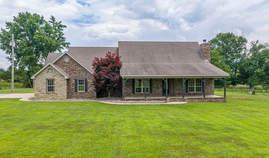 6523 Broadleaf, Alma, AR 72921 - 4 Beds, 2 Bath