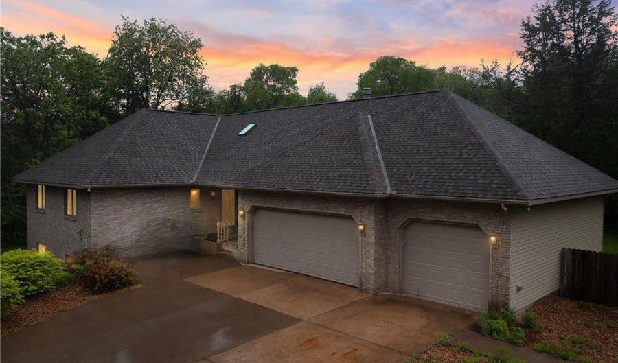 16582 Valley Dr NW, Andover, MN 55304 - 3 Beds, 3 Bath