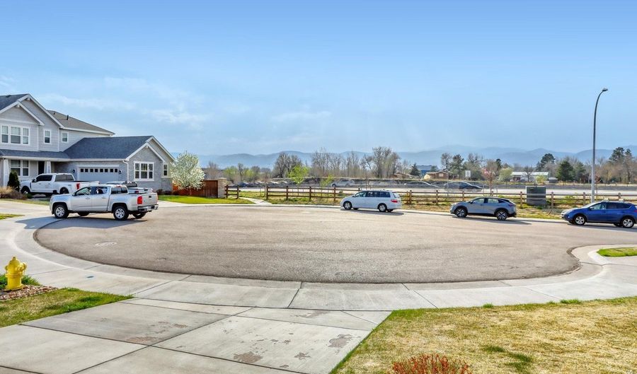 7154 Howell Ct, Arvada, CO 80004 - 6 Beds, 4 Bath