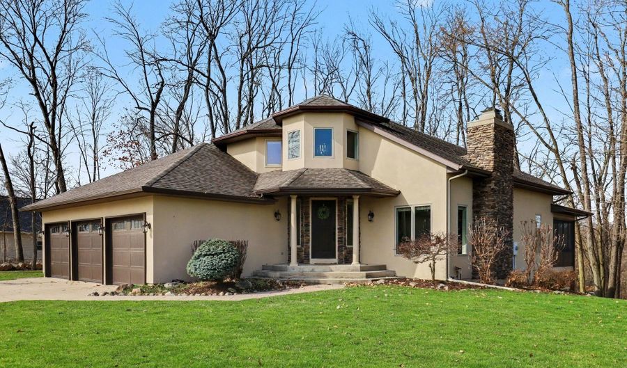 2011 Knollpoint Dr NE, Ada, MI 49301 - 5 Beds, 4 Bath