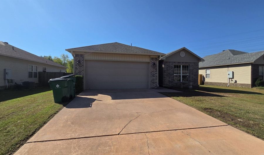 232 Lariat Dr, Austin, AR 72007 - 3 Beds, 2 Bath