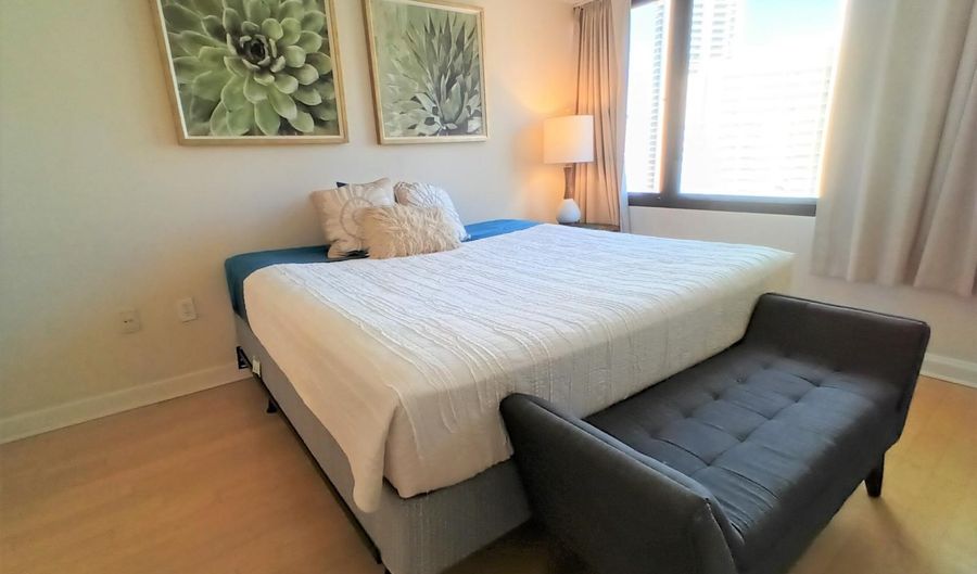 343 Hobron Ln 1902, Honolulu, HI 96815 - 2 Beds, 2 Bath