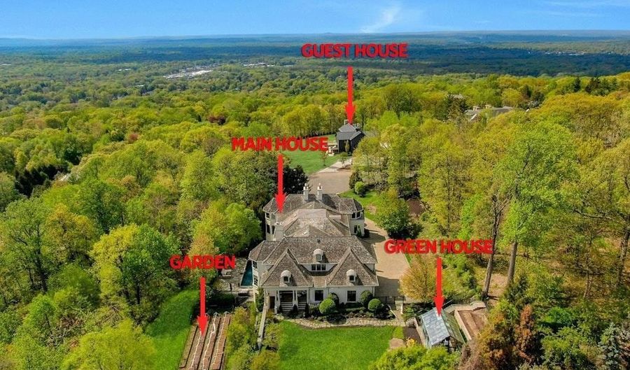 19 Autumn Ter, Alpine, NJ 07620 - 8 Beds, 10 Bath