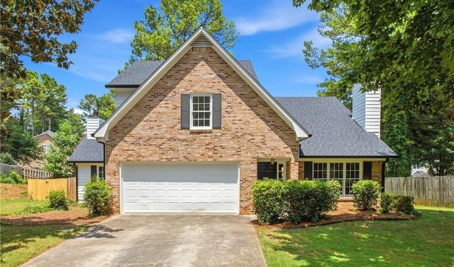 2110 November Ct NW, Acworth, GA 30102 - 3 Beds, 3 Bath