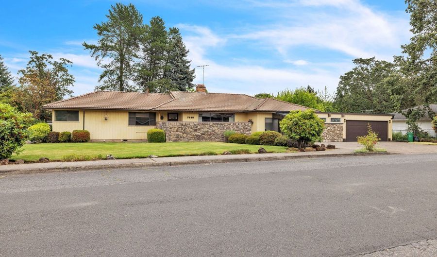 7000 SW 130TH Ave, Beaverton, OR 97008 - 4 Beds, 2 Bath