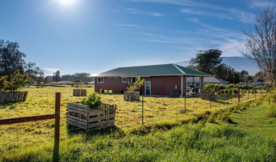 64-5240 WHITE Rd, Kamuela, HI 96743 - 2 Beds, 2 Bath
