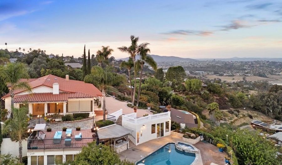 10310 Fuerte Dr, La Mesa, CA 91941 - 7 Beds, 8 Bath