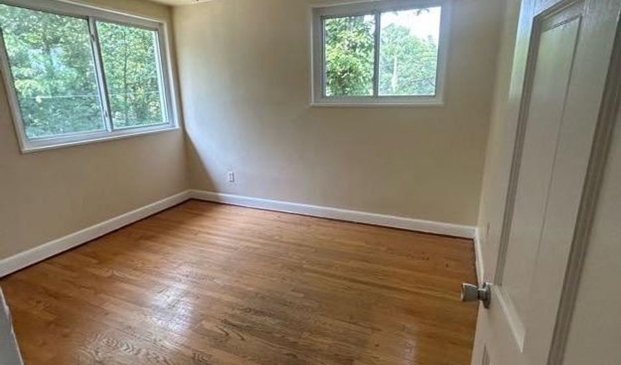 210 VARNUM St NE, Washington, DC 20011 - 0 Beds, 0 Bath