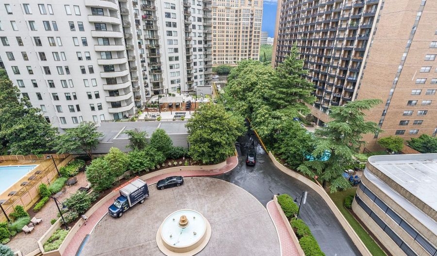 1211 S EADS St 810, Arlington, VA 22202 - 2 Beds, 2 Bath