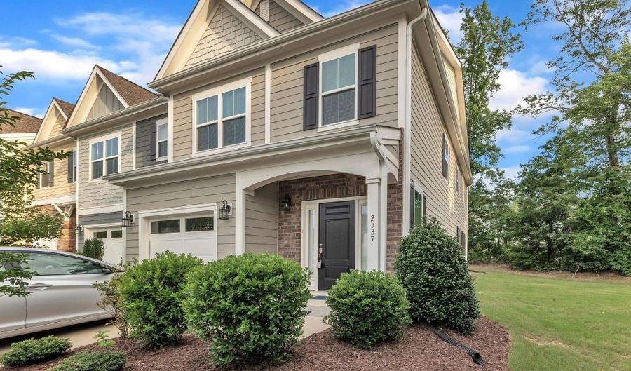 2537 Sunnybranch Ln, Apex, NC 27523 - 3 Beds, 3 Bath