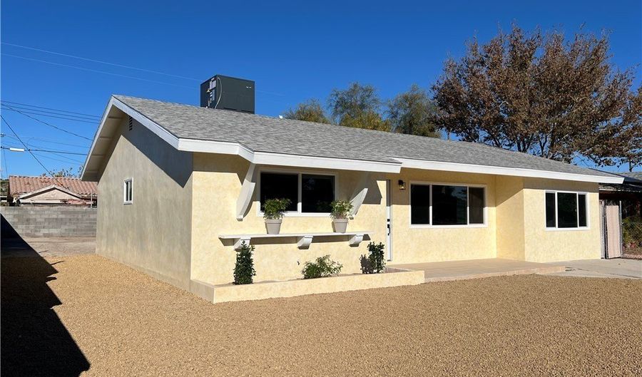 2813 Willoughby Ave, Las Vegas, NV 89101 - 3 Beds, 1 Bath