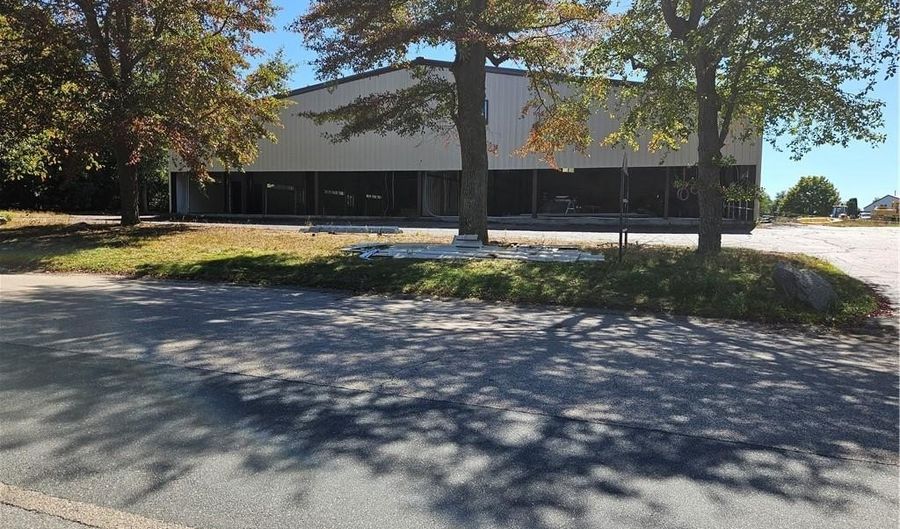 120 Broad Common Rd, Bristol, RI 02809 - 0 Beds, 0 Bath