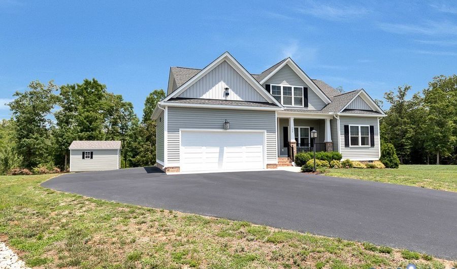132 McRee Way, Aylett, VA 23009 - 4 Beds, 3 Bath