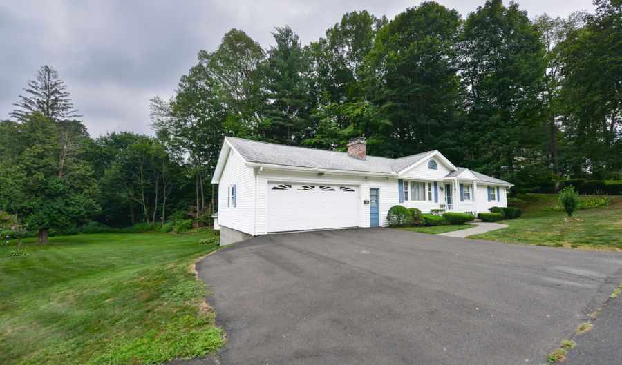 104 Blakeslee St, Bristol, CT 06010 - 3 Beds, 1 Bath