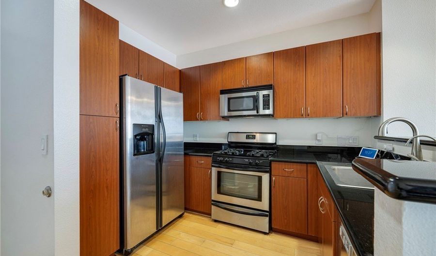 1801 E Katella 4130, Anaheim, CA 92805 - 1 Beds, 1 Bath