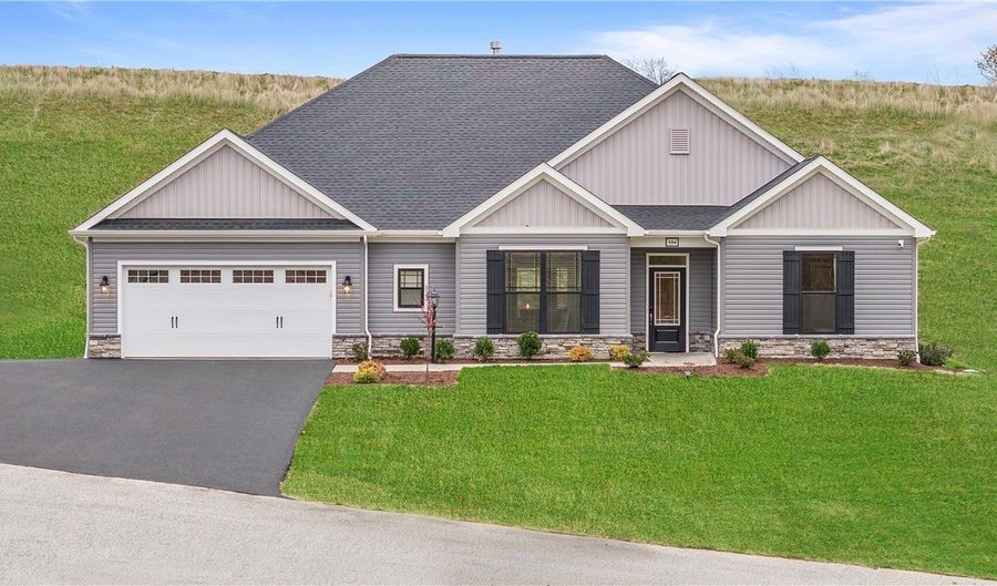 104 Ridgewood Heights Dr, Allison Park, PA 15101 - 2 Beds, 0 Bath
