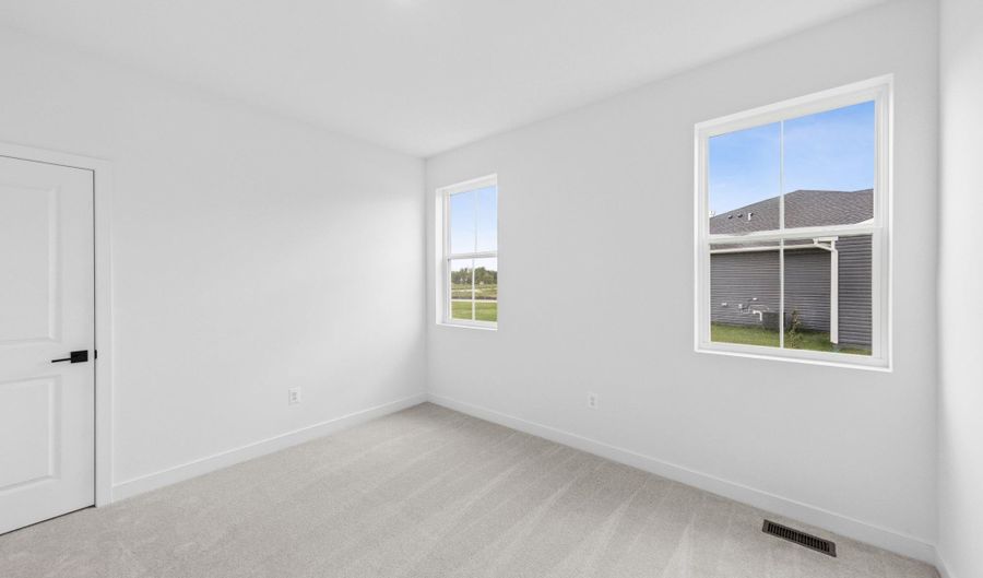562 WINDING WOOD Dr, Magnolia, DE 19962 - 4 Beds, 2 Bath