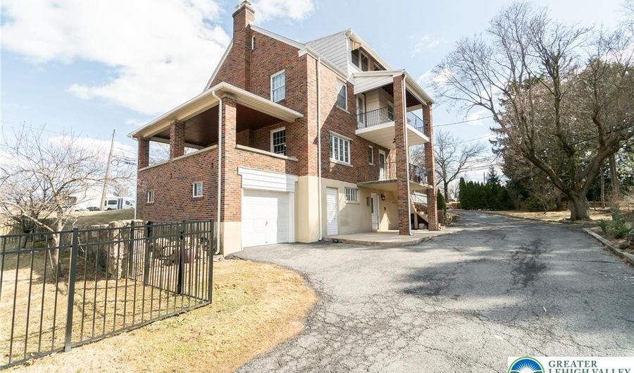10 S Ott St, Allentown, PA 18104 - 6 Beds, 4 Bath