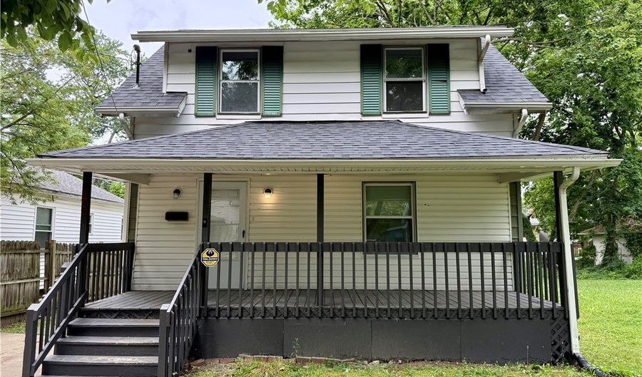 404 Noah Ave, Akron, OH 44320 - 3 Beds, 1 Bath
