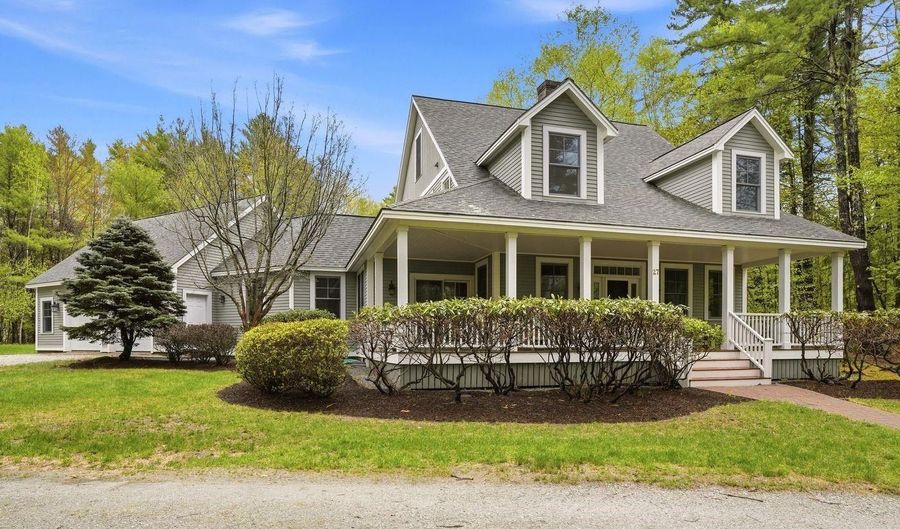 27 Orchard Ln, Alton, NH 03809 - 4 Beds, 4 Bath