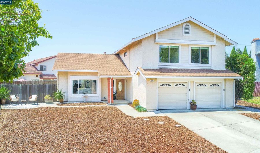 279 Arden Ct, American Canyon, CA 94503 - 4 Beds, 2 Bath