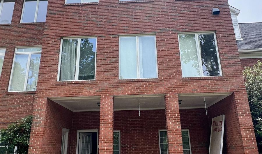 714 HILLYER HIGH Rd, Anniston, AL 36207 - 5 Beds, 5 Bath