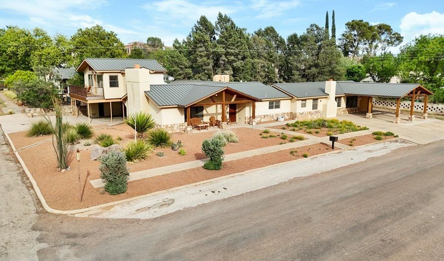 508 N Cockrell St, Alpine, TX 79830 - 3 Beds, 3 Bath
