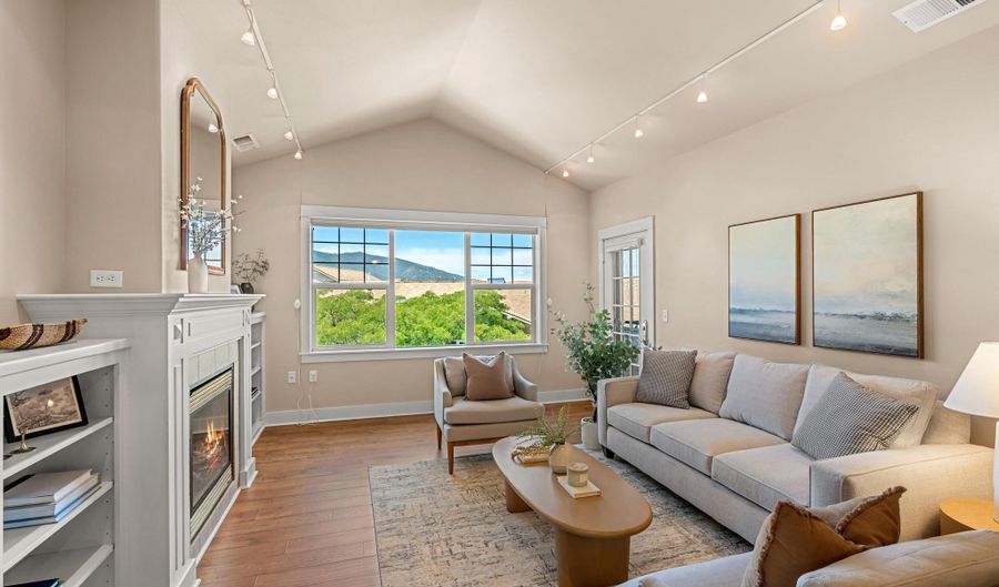 989 Golden Aspen Pl, Ashland, OR 97520 - 2 Beds, 2 Bath