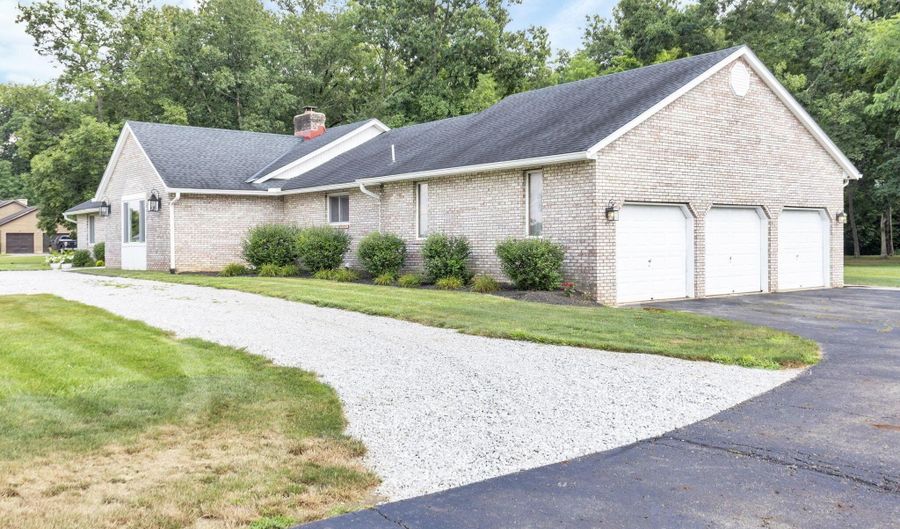 5531 SR 752, Ashville, OH 43103 - 4 Beds, 4 Bath