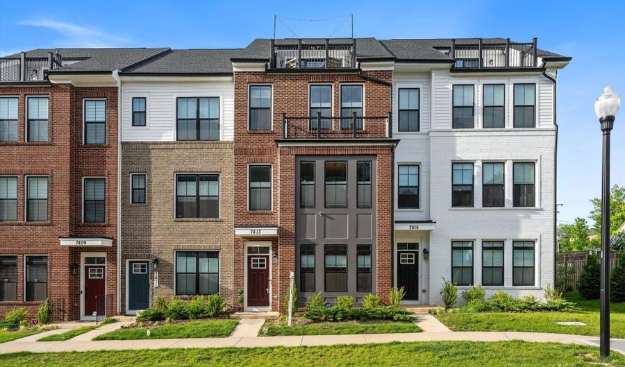 7413 ROCKY CREEK Ter, Annandale, VA 22003 - 4 Beds, 5 Bath