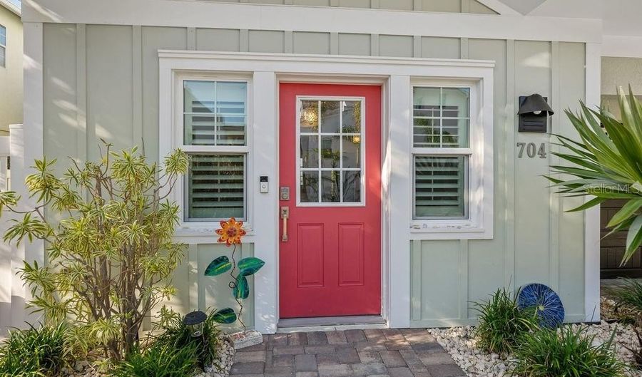 704 GLADIOLUS St, Anna Maria, FL 34216 - 4 Beds, 3 Bath