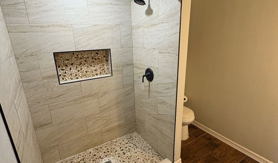 1103 NW 7th St, Andrews, TX 79714 - 4 Beds, 2 Bath