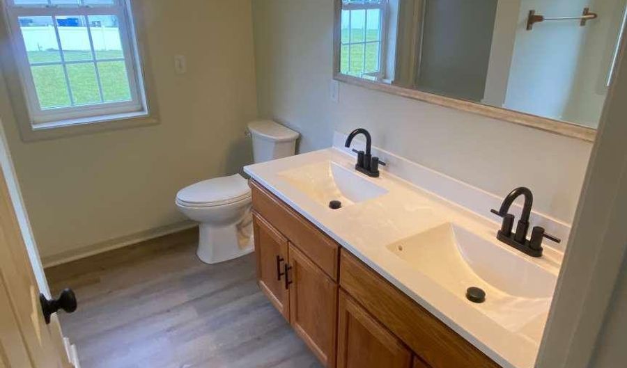 33016 FOREST KNOLL Dr, Laurel, DE 19956 - 3 Beds, 2 Bath