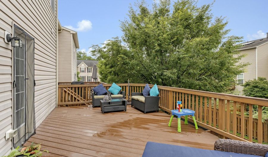 41925 MORELAND MINE Ter, Aldie, VA 20105 - 3 Beds, 3 Bath